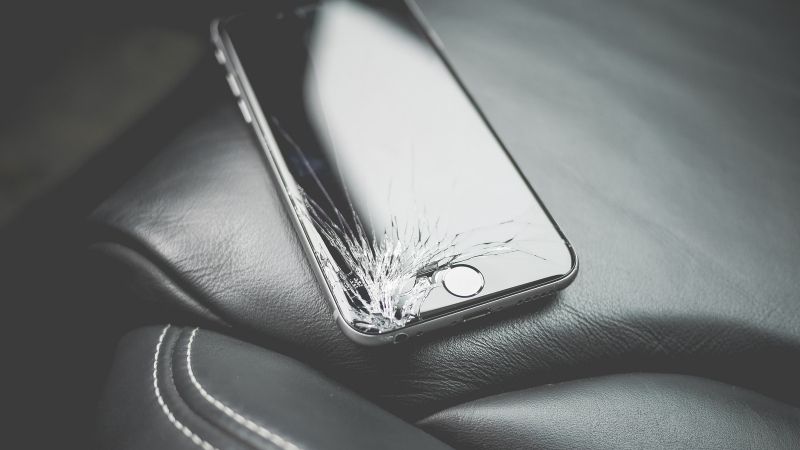 Cómo recuperar los datos del móvil si tienes la pantalla rota sin depuración USB